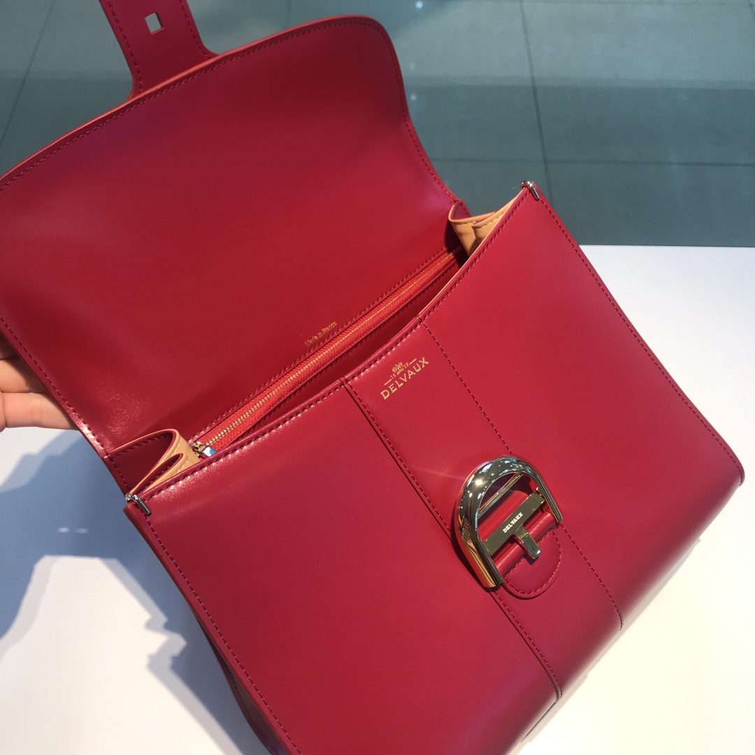 델보 브리앙 박스백 미듐